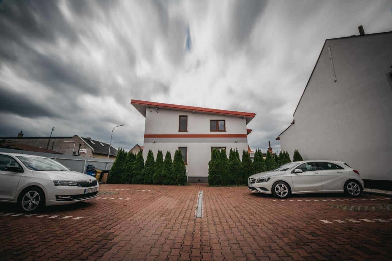 City Penzion Hotel Kosice Bagian luar foto