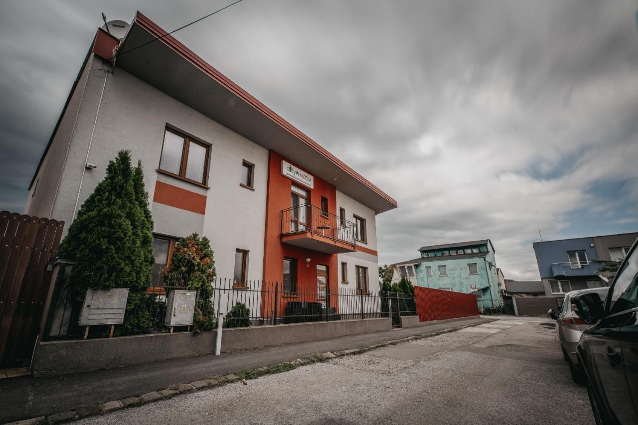 City Penzion Hotel Kosice Bagian luar foto
