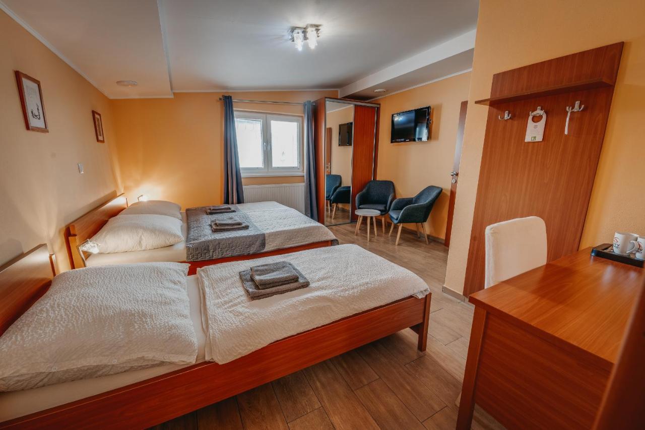 City Penzion Hotel Kosice Bagian luar foto