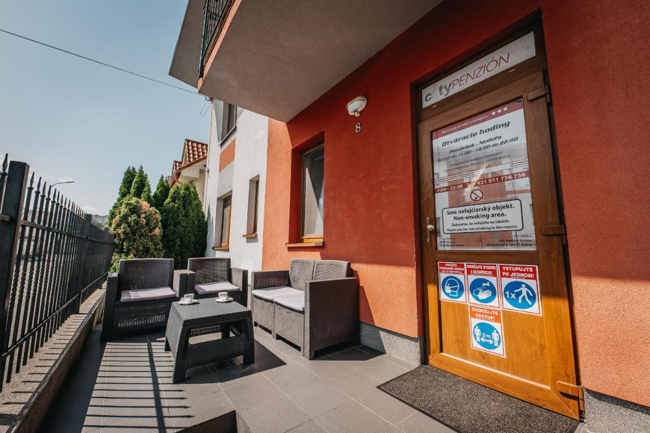 City Penzion Hotel Kosice Bagian luar foto