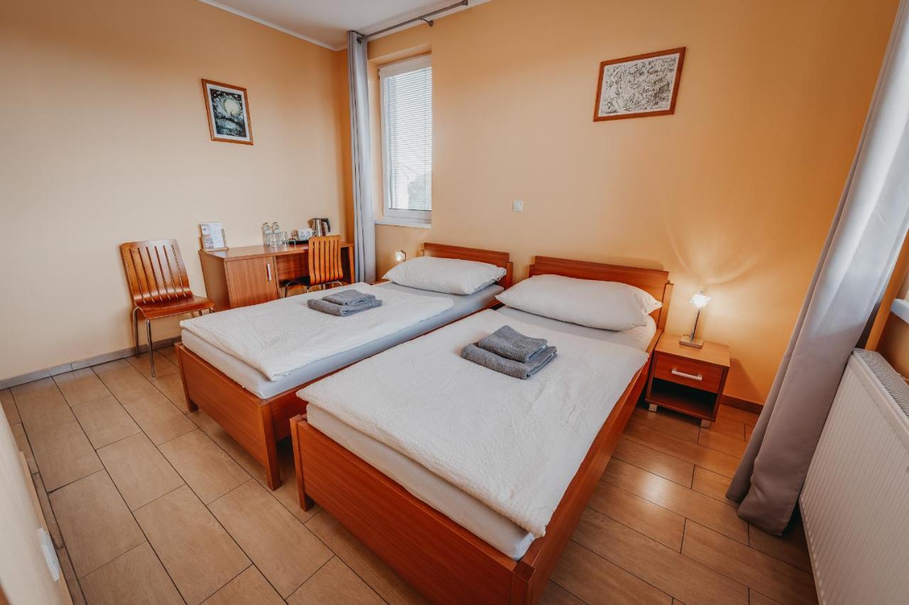 City Penzion Hotel Kosice Bagian luar foto