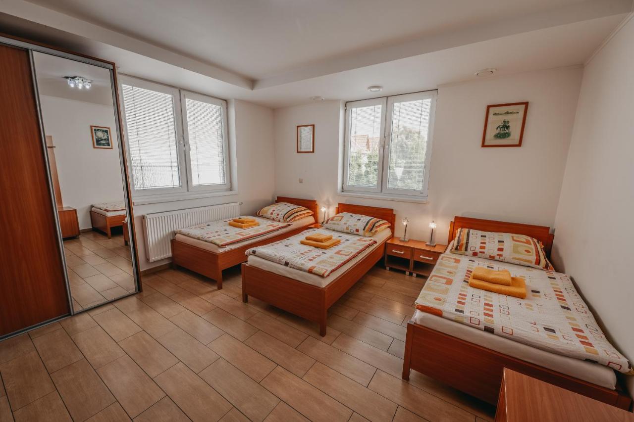 City Penzion Hotel Kosice Bagian luar foto