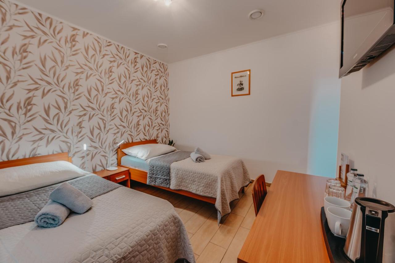 City Penzion Hotel Kosice Bagian luar foto