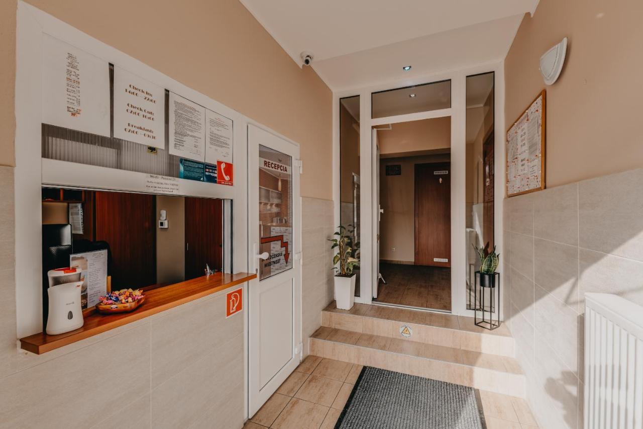 City Penzion Hotel Kosice Bagian luar foto